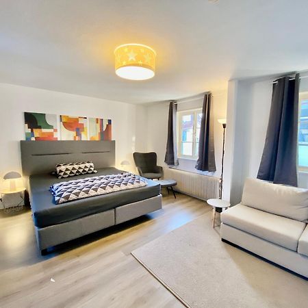 Ferienhaus "Sofia" Anno 1650, Neu - Top Lage - Tempur Beds - Wifi - Parking - Im Herzen Von Detmold-Altstadt, Historische Stadtmauer, Old Lane Detmold Buitenkant foto